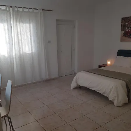 Studio Flat